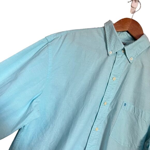 Izod saltwater light blue button down shirt. - Picture 8 of 11